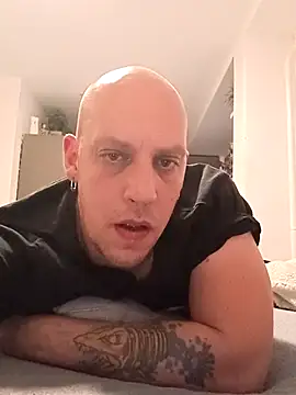 Kobradera1984 online show from 10-17-25, 03:58