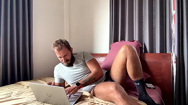 mrmaxiy online show from 01-08-26, 05:21