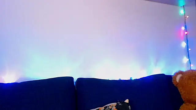 Snapshot of adacgrey chatting on 11-05-25, 04:18 adacgrey online show from 11-05-25, 04:18