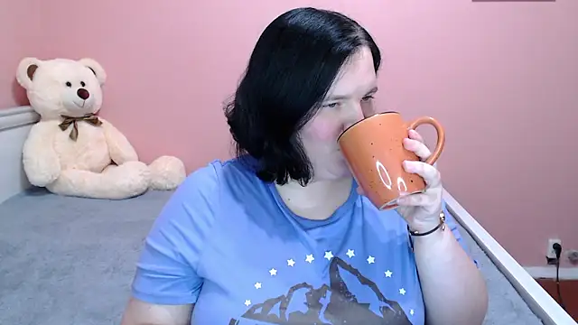  alexandra ray  online show from 10-17-25, 11:46