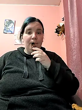 Snapshot of _alexandra_ray_ chatting on 04-25-26, 12:08 alexandra ray online show from 04-25-26, 12:08