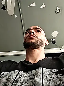 Snapshot of 2_fire chatting on 03-25-26, 04:35 2 fire online show from 03-25-26, 04:35