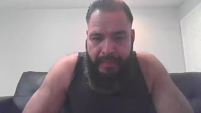 BigJohnBear39 online show from 10-06-25, 04:54