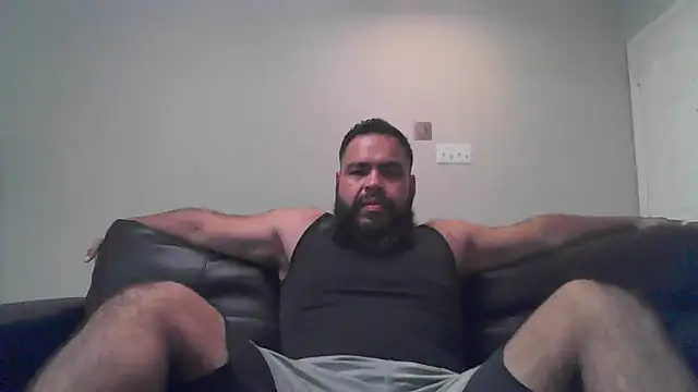 BigJohnBear39 online show from 10-09-25, 05:49