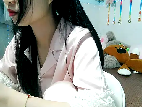 Snapshot of Bellazza039 chatting on 07-06-26, 03:47 Bellazza039 online show from 07-06-26, 03:47