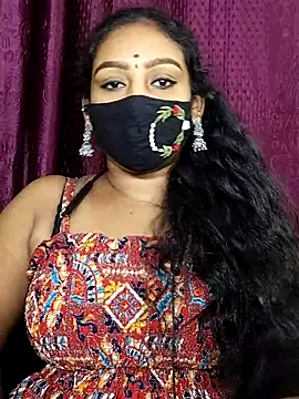 Snapshot of tamil_Monisha chatting on 07-28-26, 06:09 tamil Monisha online show from 07-28-26, 06:09