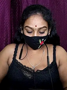 Snapshot of tamil_Monisha chatting on 08-01-26, 07:57 tamil Monisha online show from 08-01-26, 07:57
