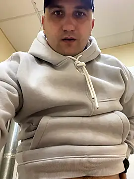 Mahrovmaxim online show from 11-13-25, 07:40