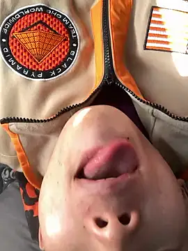 aooya online show from 01-10-26, 04:25