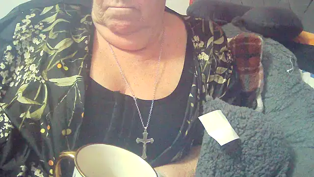 Playful MILF Demi online show from 02-24-26, 04:38