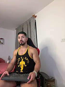 Ezzio Scolaro online show from 03-27-26, 12:05