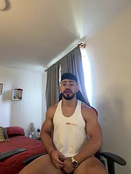 Ezzio Scolaro online show from 03-28-26, 02:49