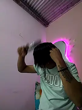 thaliad1531 online show from 10-08-25, 11:57