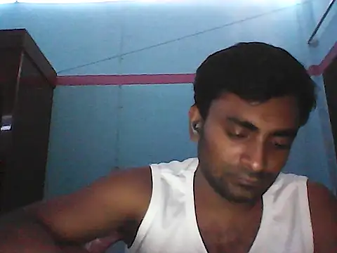 Snapshot of mfrboss1 chatting on 07-14-26, 07:41 mfrboss1 online show from 07-14-26, 07:41