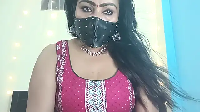 horny milf couple online show from 03-11-26, 07:31