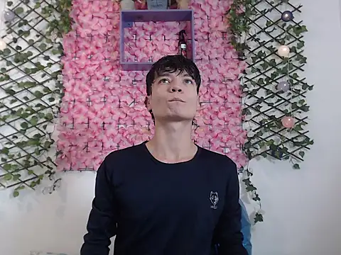 alex russo   online show from 10-14-25, 03:40