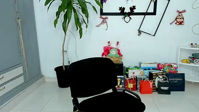 Snapshot of Gregorii_adams chatting on 01-10-26, 06:09 Gregorii adams online show from 01-10-26, 06:09