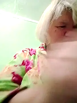 LusiyaGold5 online show from 10-15-25, 11:27