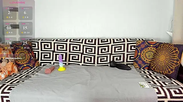 Amalia Mio online show from 04-23-26, 09:08