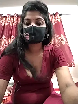 Queen-Any online show from 10-15-25, 06:19