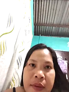 Snapshot of shyhotpinay_32 chatting on 10-30-25, 07:25 shyhotpinay 32 online show from 10-30-25, 07:25