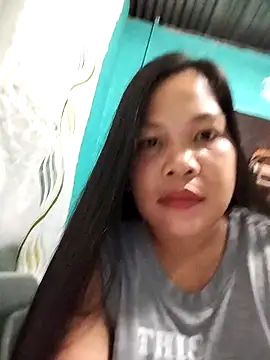 Snapshot of shyhotpinay_32 chatting on 10-31-25, 06:09 shyhotpinay 32 online show from 10-31-25, 06:09