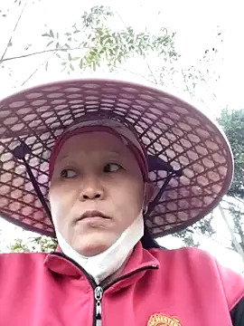 Snapshot of sumaybae chatting on 12-19-25, 09:49 sumaybae online show from 12-19-25, 09:49