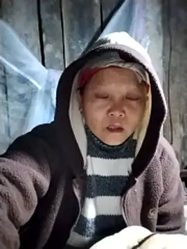 Snapshot of sumaybae chatting on 01-09-26, 05:37 sumaybae online show from 01-09-26, 05:37