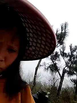 Snapshot of sumaybae chatting on 02-02-26, 04:44 sumaybae online show from 02-02-26, 04:44