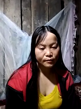 Snapshot of sumaybae chatting on 03-17-26, 05:27 sumaybae online show from 03-17-26, 05:27