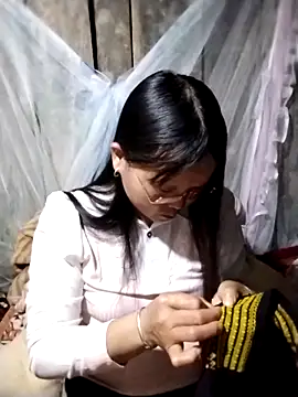 Snapshot of sumaybae chatting on 03-20-26, 12:21 sumaybae online show from 03-20-26, 12:21