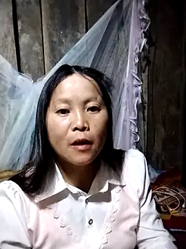 Snapshot of sumaybae chatting on 03-30-26, 12:28 sumaybae online show from 03-30-26, 12:28