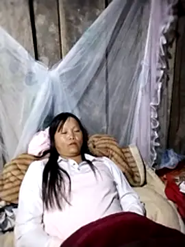 Snapshot of sumaybae chatting on 04-02-26, 10:29 sumaybae online show from 04-02-26, 10:29