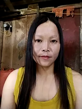 Snapshot of sumaybae chatting on 04-14-26, 12:27 sumaybae online show from 04-14-26, 12:27