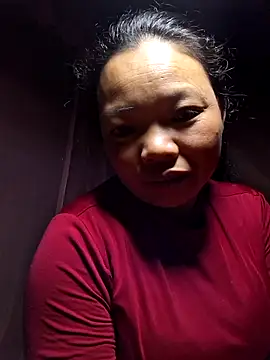 Snapshot of miomio-12 chatting on 02-18-26, 08:38 miomio-12 online show from 02-18-26, 08:38