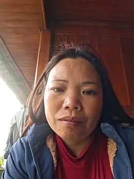 Snapshot of miomio-12 chatting on 03-03-26, 01:12 miomio-12 online show from 03-03-26, 01:12