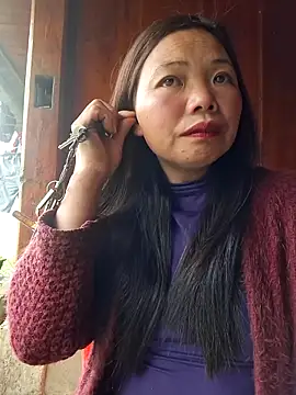 Snapshot of miomio-12 chatting on 03-13-26, 06:20 miomio-12 online show from 03-13-26, 06:20