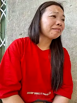 Snapshot of miomio-12 chatting on 03-19-26, 02:48 miomio-12 online show from 03-19-26, 02:48