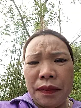 Snapshot of miomio-12 chatting on 04-02-26, 06:44 miomio-12 online show from 04-02-26, 06:44