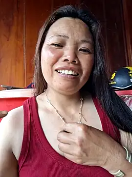 Snapshot of miomio-12 chatting on 05-16-26, 08:44 miomio-12 online show from 05-16-26, 08:44