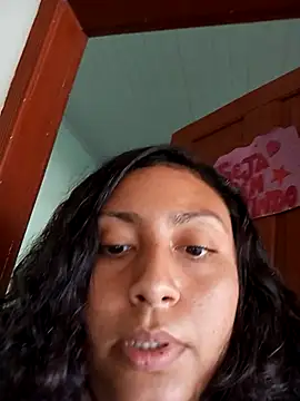 Snapshot of ZS_Oficial chatting on 10-04-25, 12:03 ZS Oficial online show from 10-04-25, 12:03