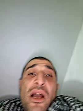 Snapshot of tntntm777 chatting on 10-10-25, 08:57 tntntm777 online show from 10-10-25, 08:57