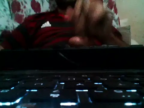 Snapshot of brunnosilva30 chatting on 10-30-25, 01:07 brunnosilva30 online show from 10-30-25, 01:07