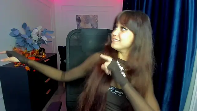 TiffanyYounge online show from 10-25-25, 04:09