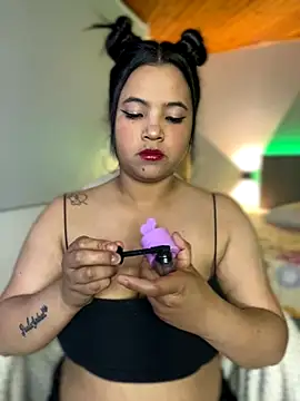 Emmi boobs online show from 10-09-25, 02:31