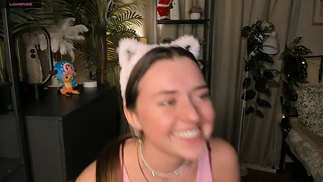 ThelmaJusto online show from 02-10-26, 02:54