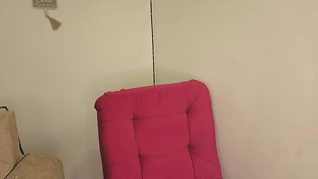 Catherine     online show from 11-28-25, 03:09