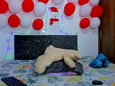 britney london x online show from 12-20-25, 01:23