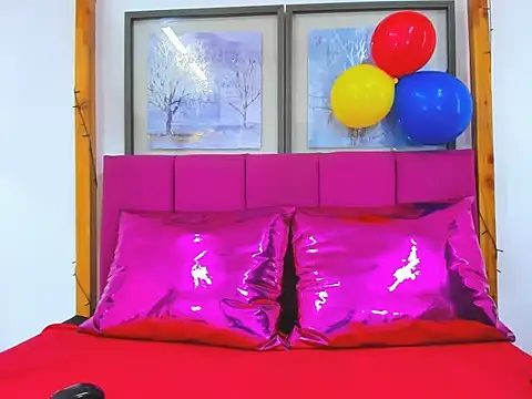 Snapshot of Candy_sweety1 chatting on 07-07-26, 02:32 Candy sweety1 online show from 07-07-26, 02:32
