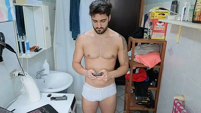 Al3xox02 online show from 02-20-26, 09:21